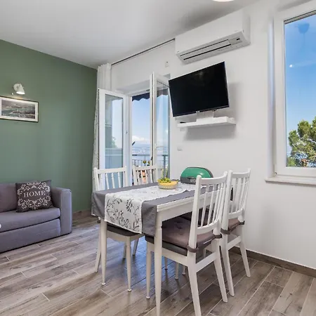 2 Bedroom Amazing In * Lovran