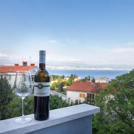 2 Bedroom Amazing In * Lovran