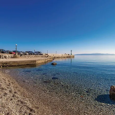 Amazing In With Wifi Lovran